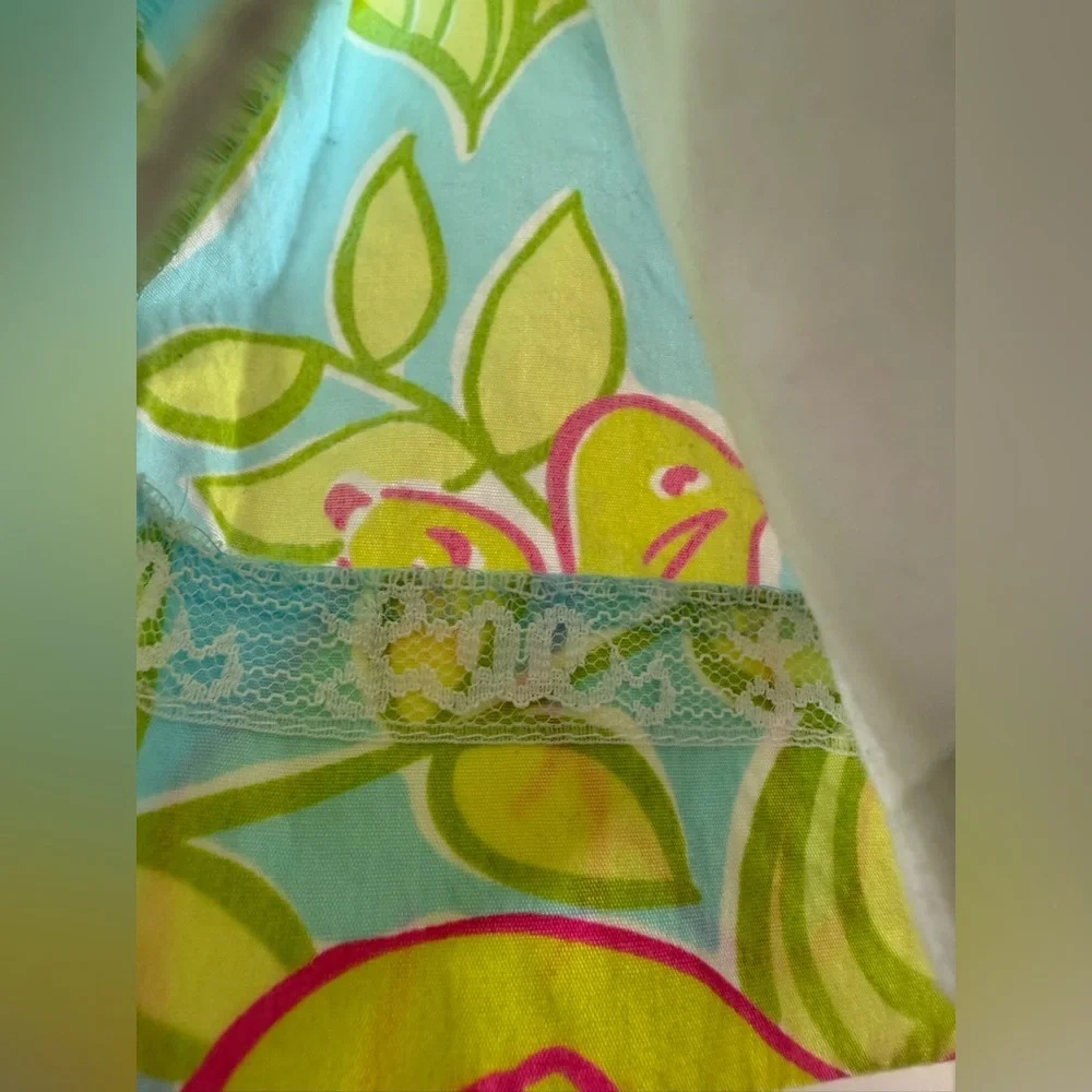 Lilly Pulitzer size good